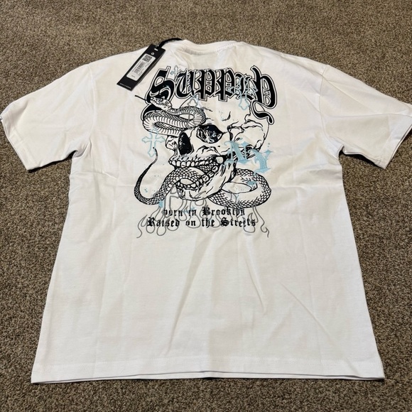 Supply & Demand White Skull Graphic Tee Size S - Picture 3 of 5